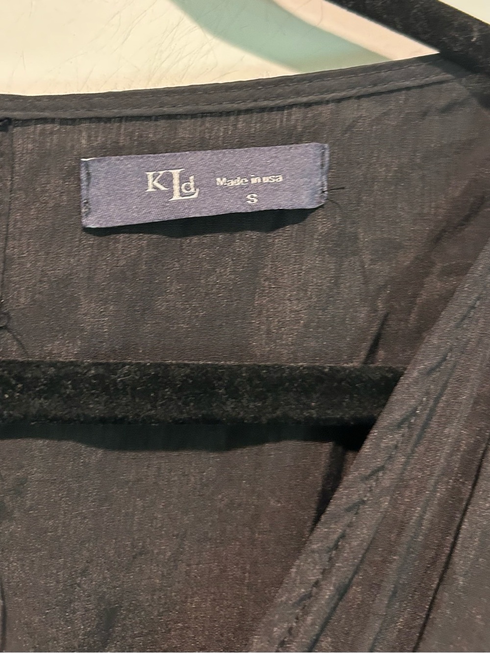 KLd Signature Black Palazzo Jumpsuit Wide Leg High Slit Romper Size Small - Picture 5 of 14